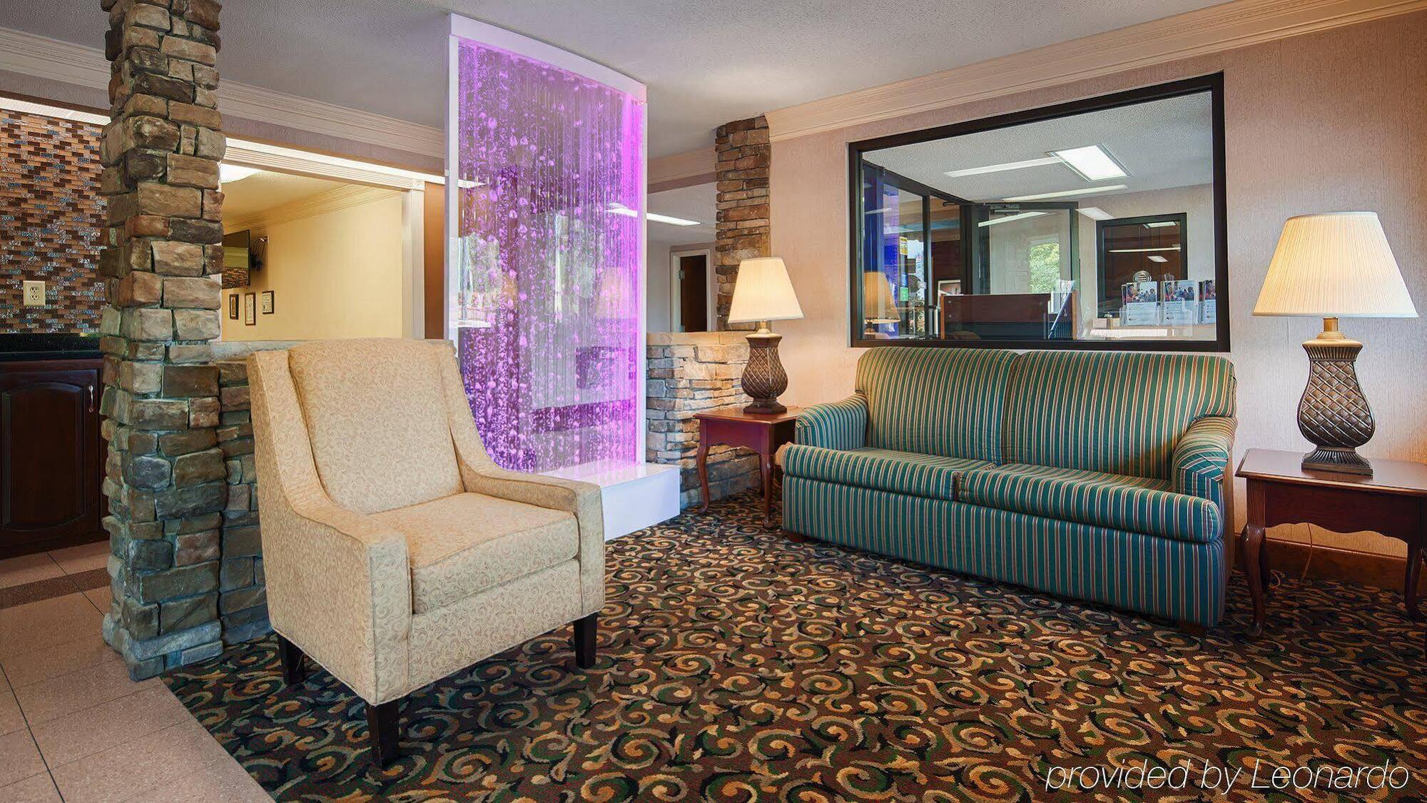 Best Western Inn & Suites Of Macon Exterior photo